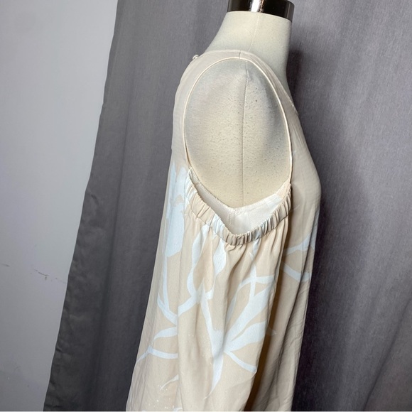 Shilla the Label Cream Floral Cold Shoulder Blouse - Picture 6 of 8